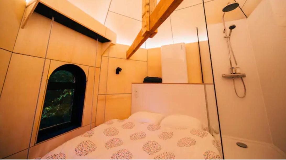 Le Pigeonnier - Tinyhouse En Plein Centre De Liege Hotel Exterior photo